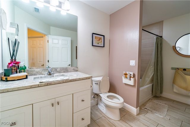 2323 SW 22nd ST, Cape Coral, FL 33991