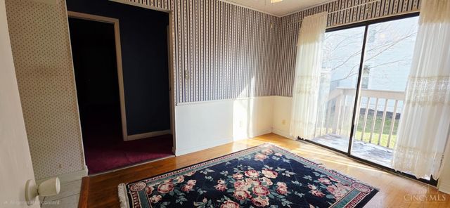 4268 Glenway Avenue, Deer Park, OH 45236