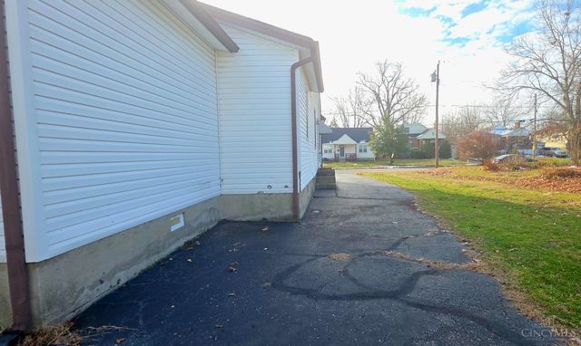 4268 Glenway Avenue, Deer Park, OH 45236