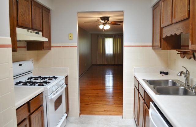 4430 E Ridgewood Road 4430 E Ridgewood Road, Springfield, OH 45503