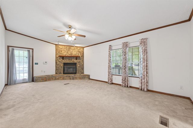 421 Dove Creek Drive, Coldspring, TX 77331