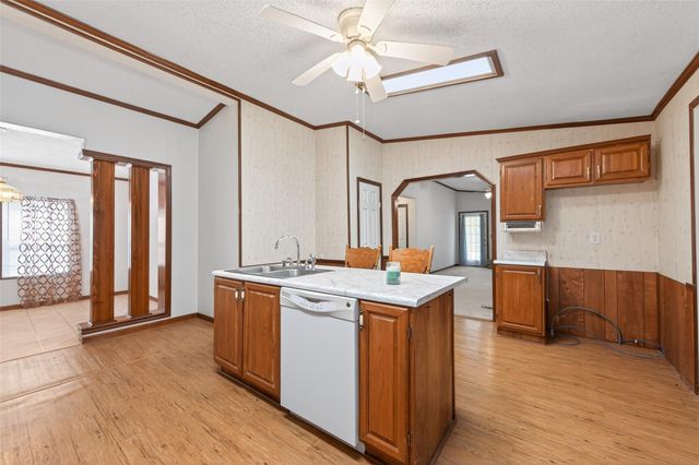 421 Dove Creek Drive, Coldspring, TX 77331