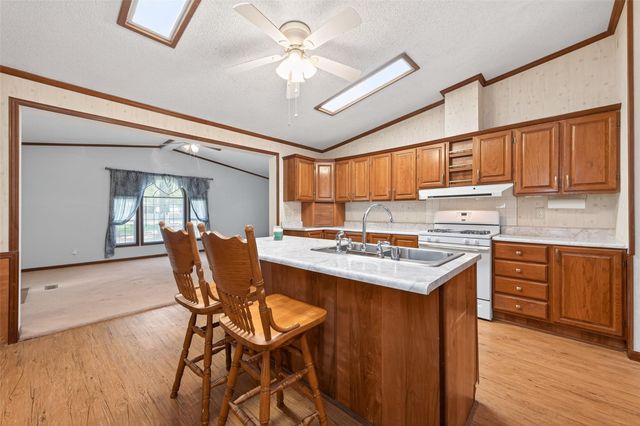 421 Dove Creek Drive, Coldspring, TX 77331