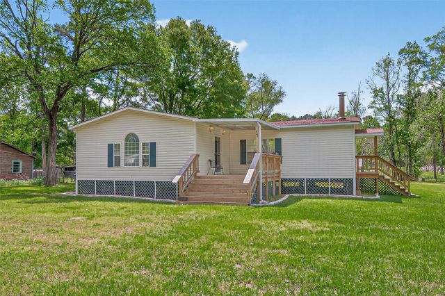 421 Dove Creek Drive, Coldspring, TX 77331