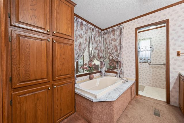 421 Dove Creek Drive, Coldspring, TX 77331