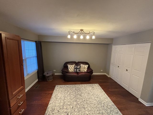 9515 Georgetown Lane, Lakewood, IL 60014