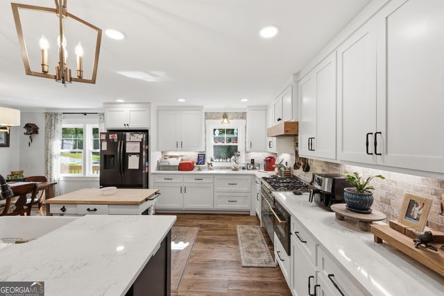 500 Ketron Drive, Clarkesville, GA 30523