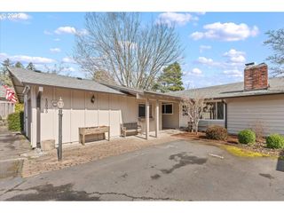 12035 Sw CAMDEN Ln, Beaverton, OR 97008