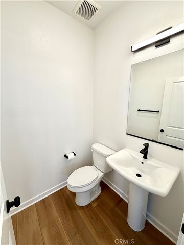 135 Evergreen, Claremont, CA 91711