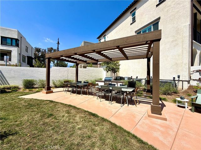 135 Evergreen, Claremont, CA 91711