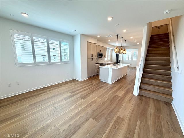 135 Evergreen, Claremont, CA 91711