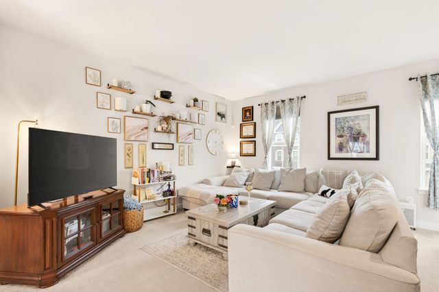 4544 DRYSDALE ST, Rockingham, VA 22801