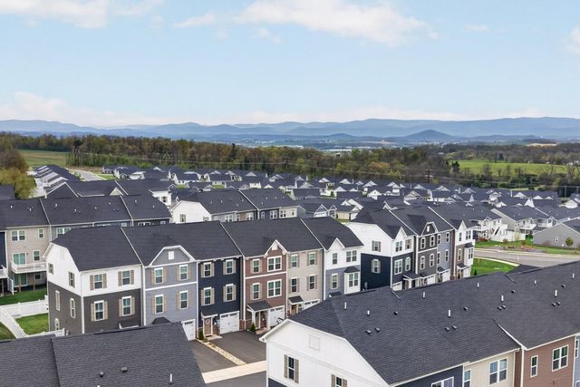 4544 DRYSDALE ST, Rockingham, VA 22801