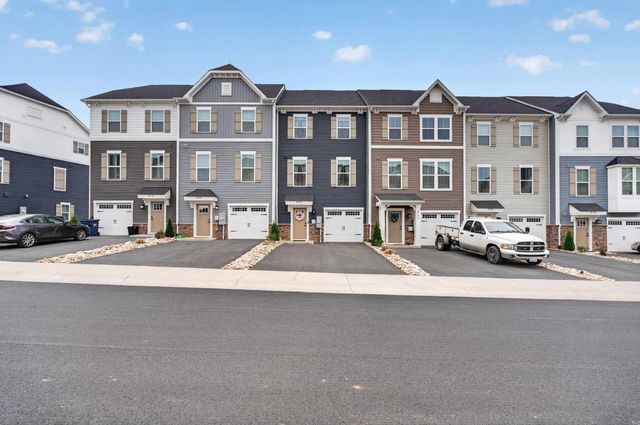 4544 DRYSDALE ST, Rockingham, VA 22801