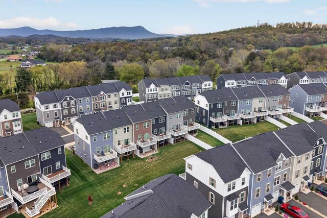 4544 DRYSDALE ST, Rockingham, VA 22801