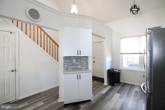 107 TREETOPS DR, Lancaster, PA 17601