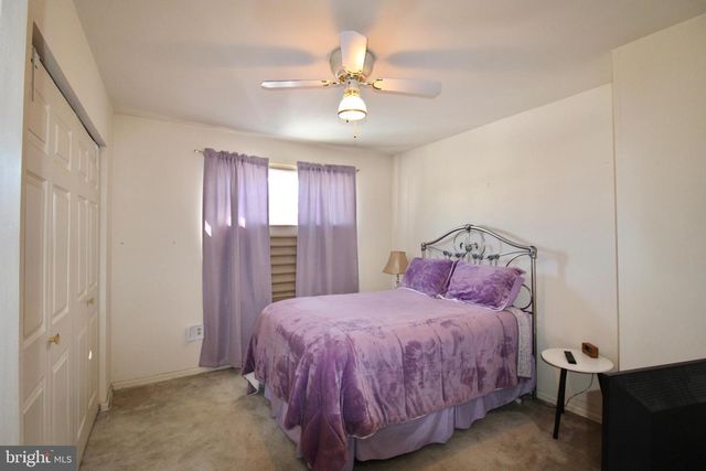 107 TREETOPS DR, Lancaster, PA 17601