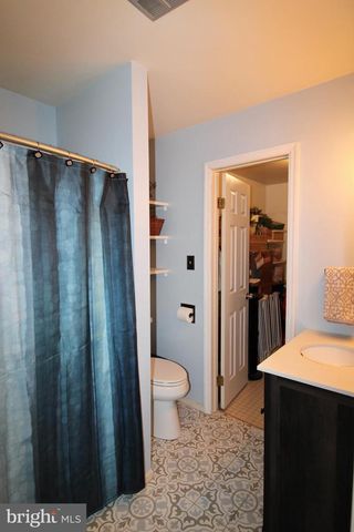 107 TREETOPS DR, Lancaster, PA 17601