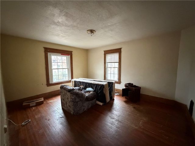 393 Grand Avenue, Rochester, NY 14609