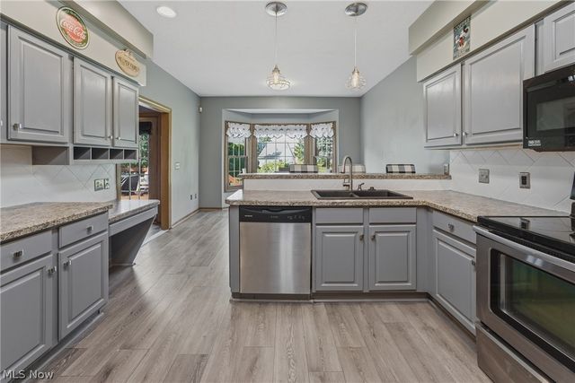 2771 Missenden Street NW, North Canton, OH 44720