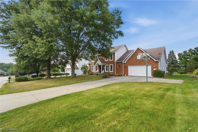 2771 Missenden Street NW, North Canton, OH 44720