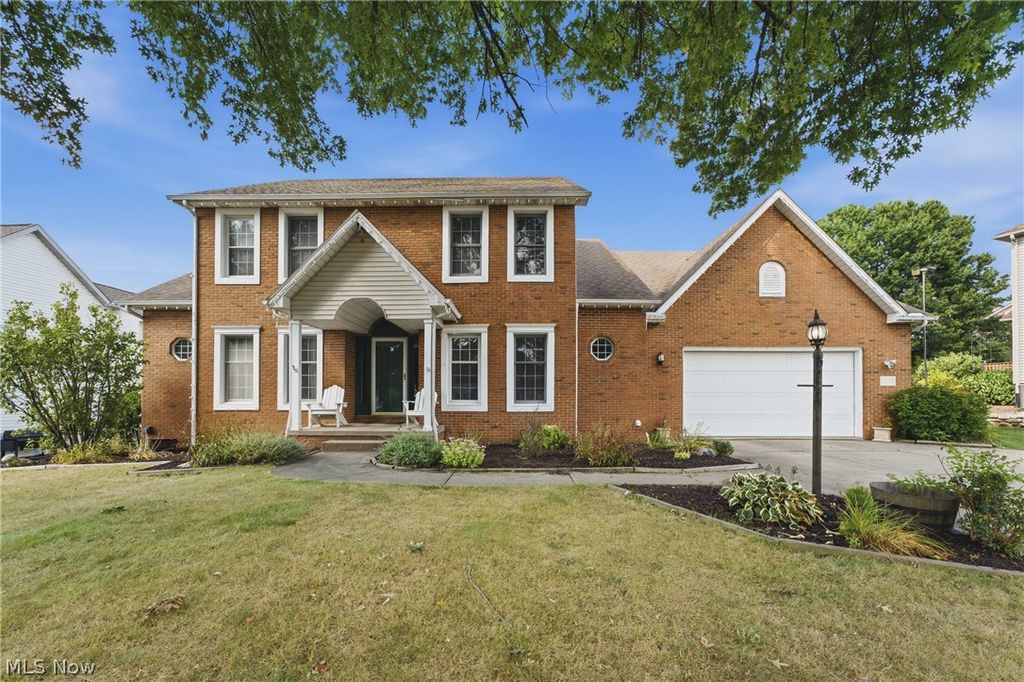 2771 Missenden Street NW, North Canton, OH 44720