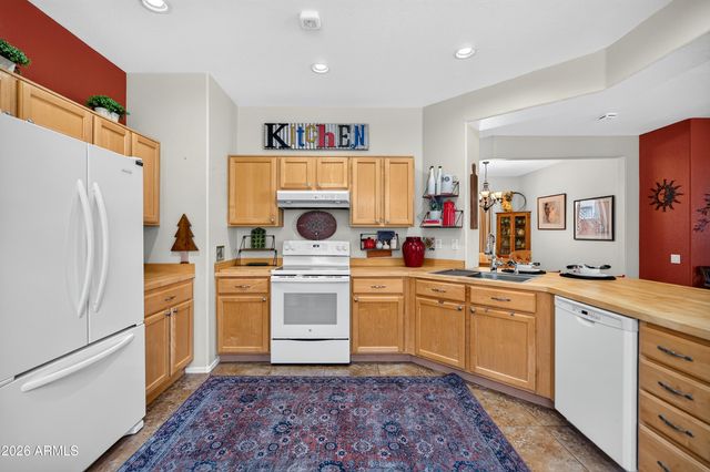 10944 E BOSTON Street, Apache Junction, AZ 85120