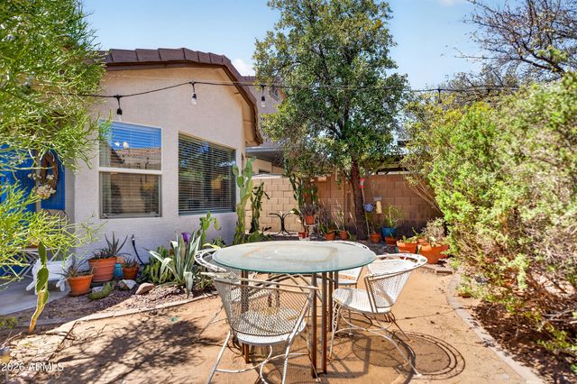 10944 E BOSTON Street, Apache Junction, AZ 85120