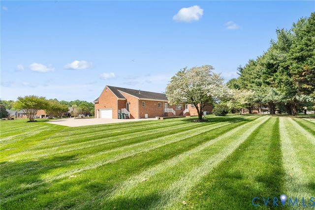 7218 Shelton Pl, Mechanicsville, VA 23116