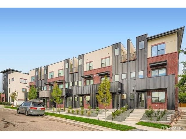2148 Applewood Dr, Lakewood, CO 80215