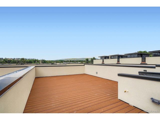 2148 Applewood Dr, Lakewood, CO 80215