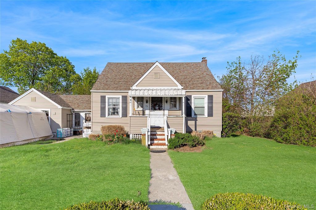 29 Lamport Avenue, Port Jefferson Station, NY 11776