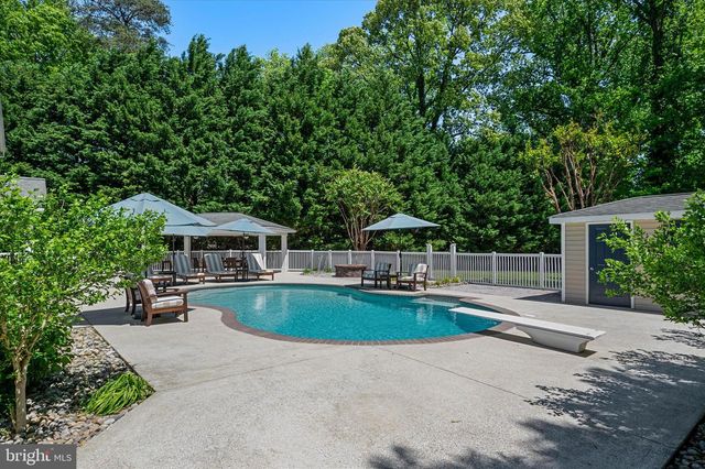1405 SAYBROOKE CT, Pasadena, MD 21122