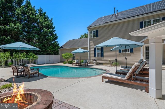 1405 SAYBROOKE CT, Pasadena, MD 21122