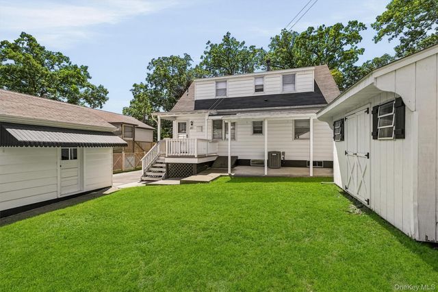 12 Randall Terrace, Middletown, NY 10940