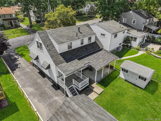 12 Randall Terrace, Middletown, NY 10940
