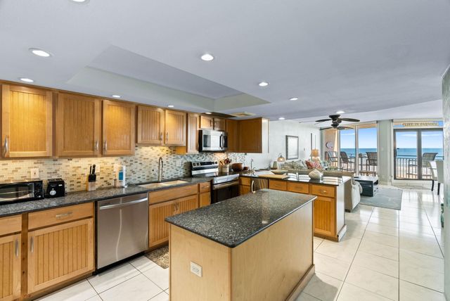 6649 Seacomber DR 310, Port Aransas, TX 78373