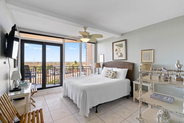 6649 Seacomber DR 310, Port Aransas, TX 78373