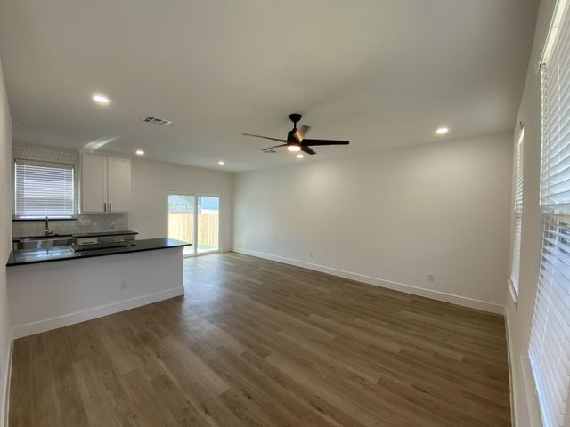 622 W Florence Street, Denison, TX 75020
