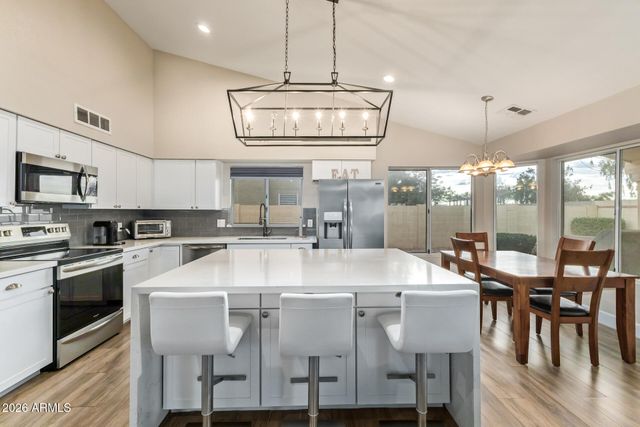 3680 S ACACIA Drive, Chandler, AZ 85248