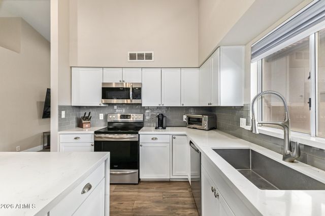 3680 S ACACIA Drive, Chandler, AZ 85248