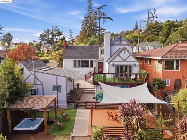 3500 Oak Knoll Blvd, Oakland, CA 94605