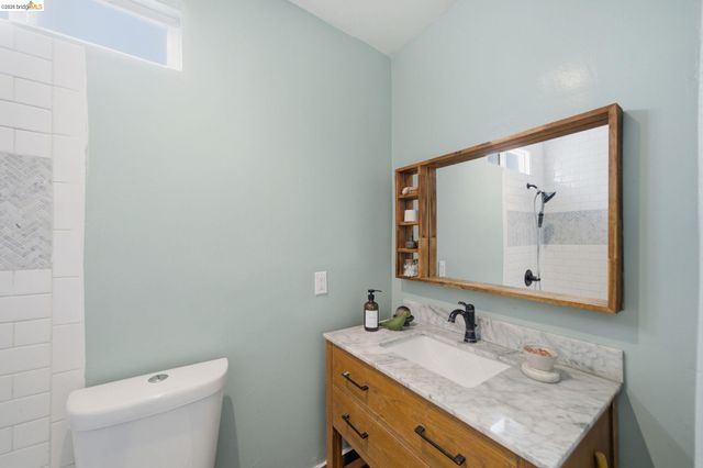3500 Oak Knoll Blvd, Oakland, CA 94605