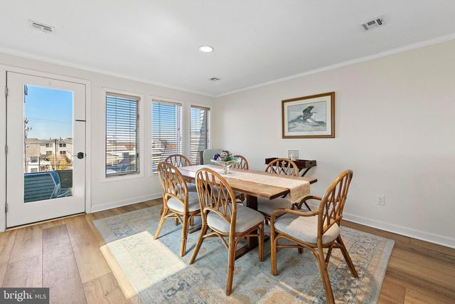 527 ENGLESIDE AVE, Beach Haven, NJ 08008