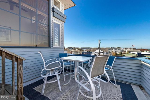 527 ENGLESIDE AVE, Beach Haven, NJ 08008