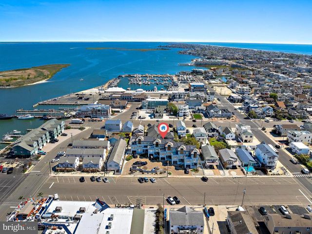 527 ENGLESIDE AVE, Beach Haven, NJ 08008