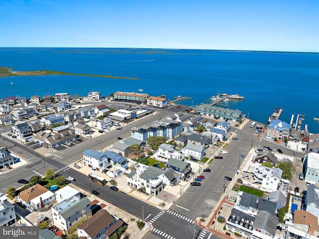 527 ENGLESIDE AVE, Beach Haven, NJ 08008