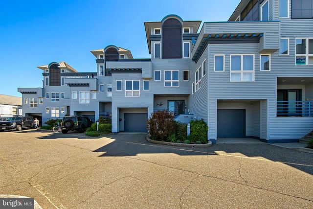 527 ENGLESIDE AVE, Beach Haven, NJ 08008