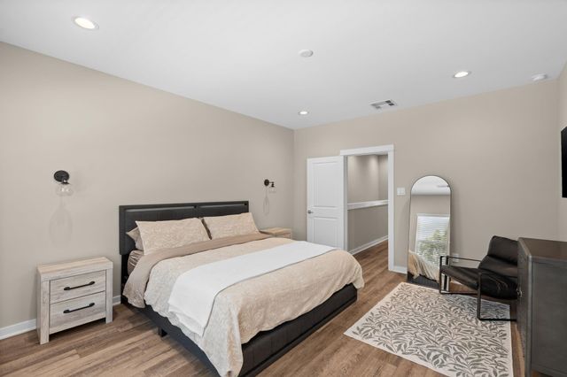 413 Stonework Oaks Lane, Houston, TX 77076