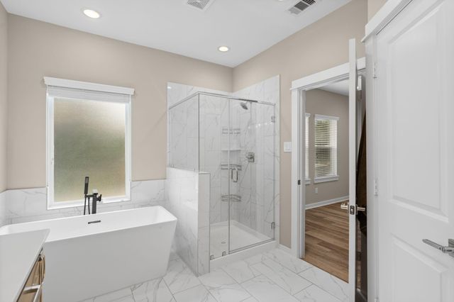 413 Stonework Oaks Lane, Houston, TX 77076